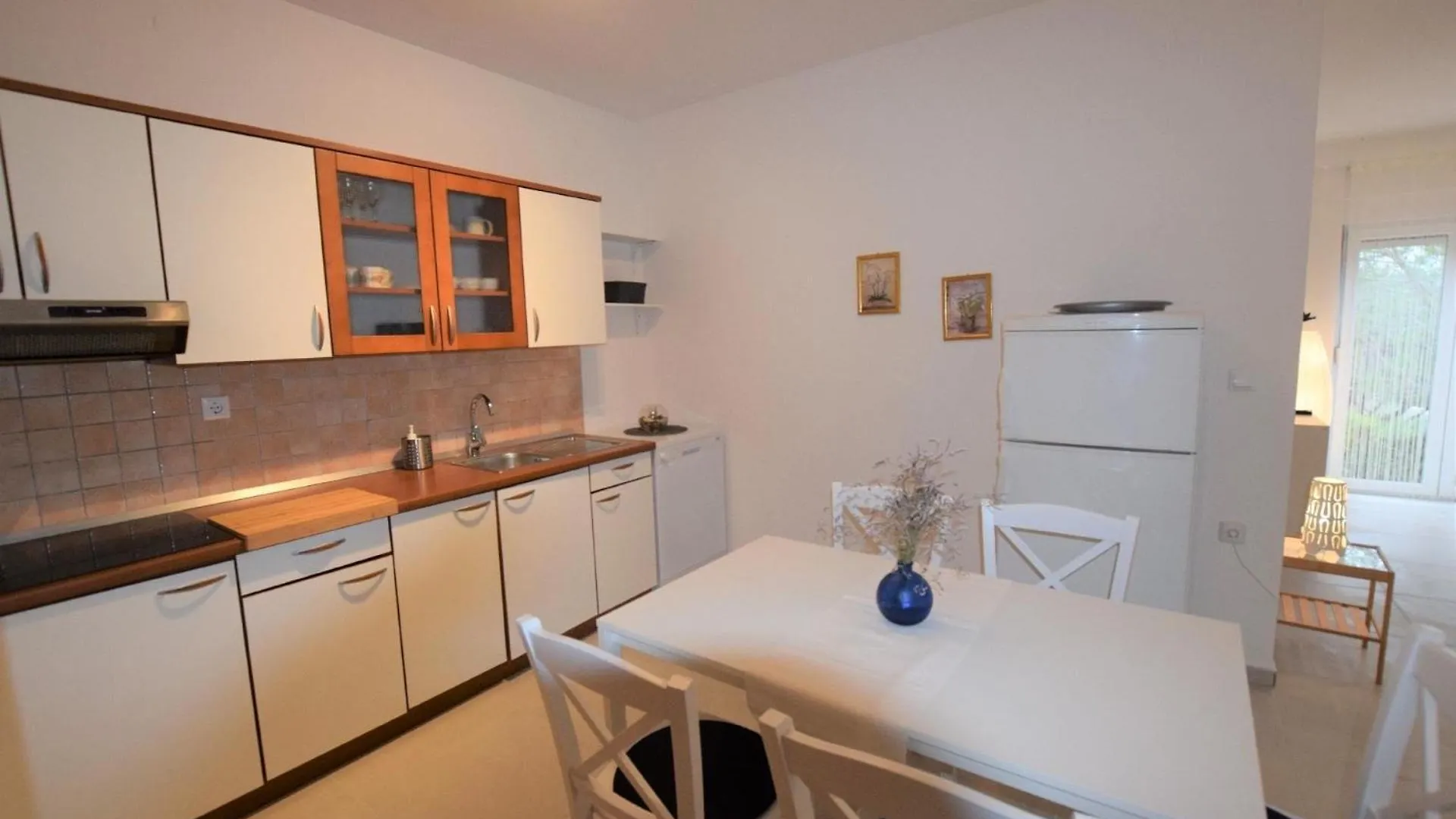 Apartment Ferienwohnung Fuer 5 Personen Ca 75 Qm In Mandre, Dalmatien Inseln Vor Zadar